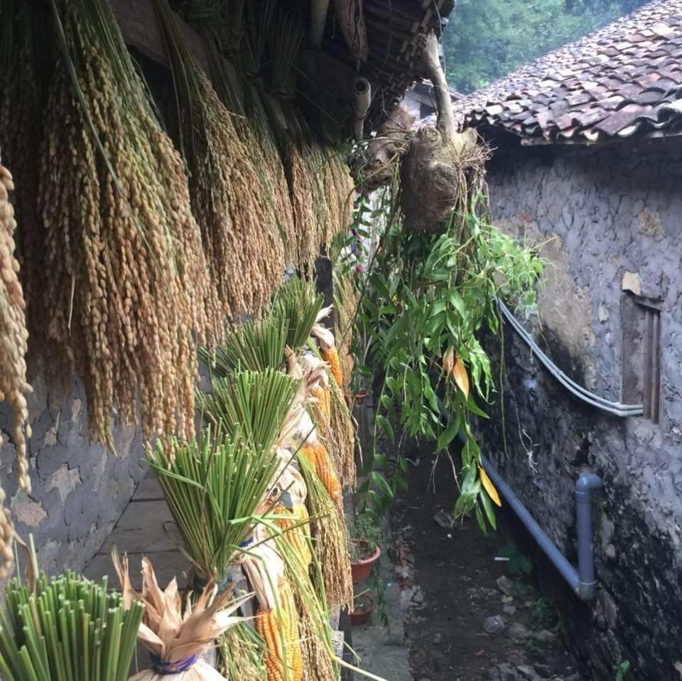 A Sy Ban Gioc Homestay - Lang Da Khuoi Ky Cao Bang Kültér fotó